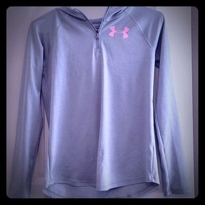 Under Armour:long Sleeve hooded Heat gear size YLG